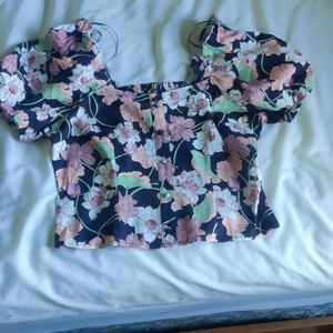 Women's Puff Short Sleeve Button-Down Shirt